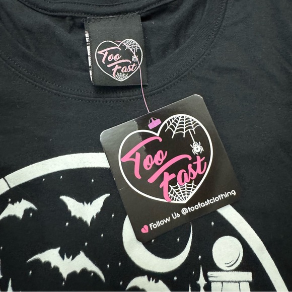 Too Fast (NWT) Necrodance and spells spooky short sleeve grunge t-shirt - Picture 2 of 3